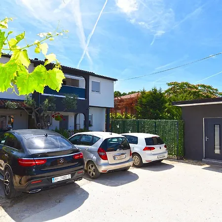 Magdalena 759 Apartman *