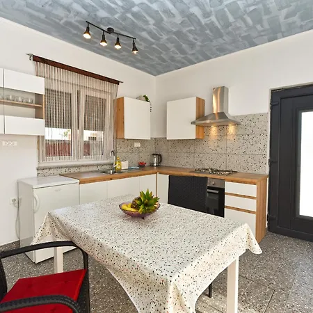 Magdalena 759 Apartman *