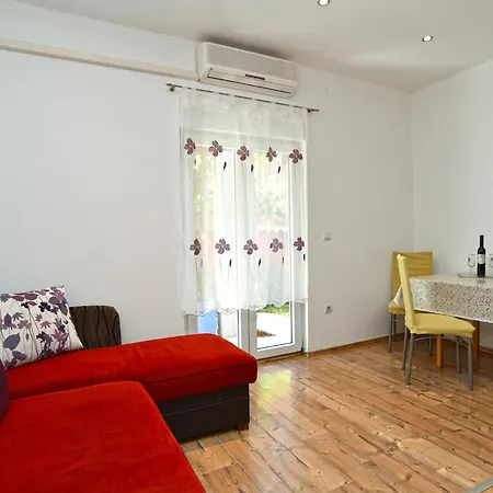 Apartments Villa Oliva 759 Apartamento Valbandon